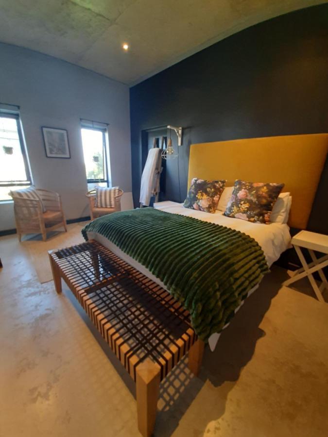 Black Eagle Self-Catering Accommodation, Hermanus Eksteriør billede